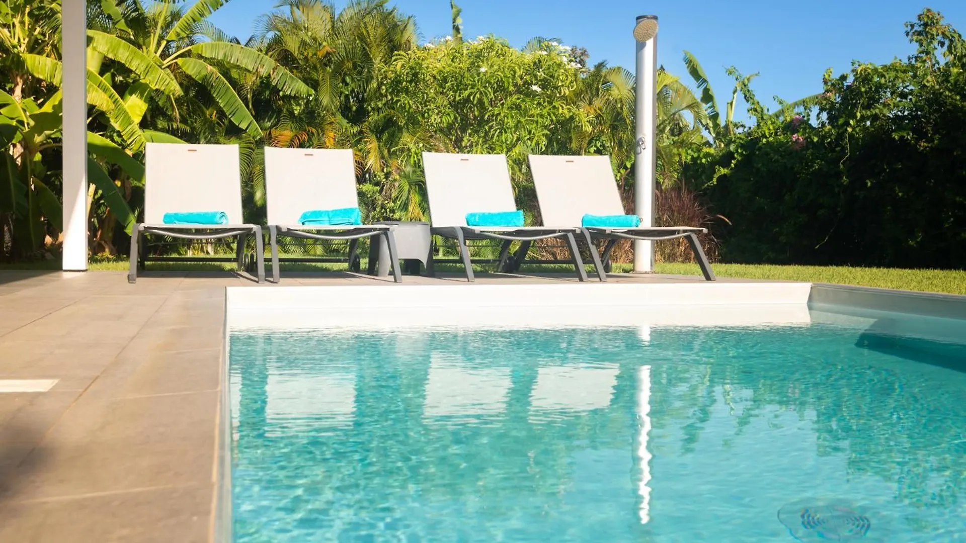 Lagon Paradis - 6 Villas Individuelles Avec Piscine Ou Jacuzzi - Loc Voiture Cabriolet Ou Suv Le Gosier   Le Gosier (Grande-Terre)
